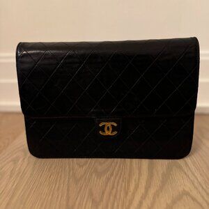 Auth CHANEL Quilted CC Logos Chain Shoulder Bag Black Leather Vintage France